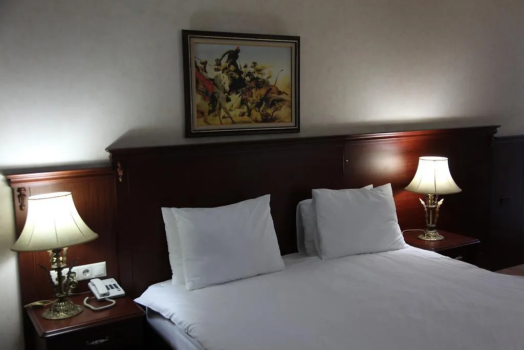 9 On Istanbul Hotel