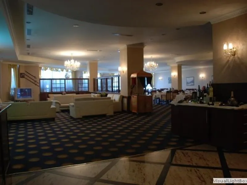 9 On Istanbul Hotel