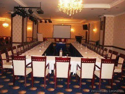 9 On Istanbul Hotel 4*,